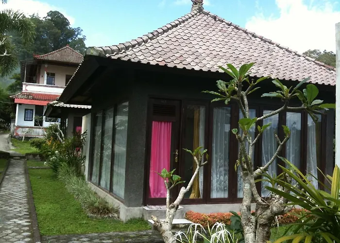 Astradana & Glamping